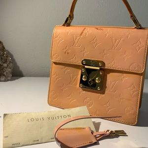 RARE LV Rose Monogram Spring Street bag 🌸